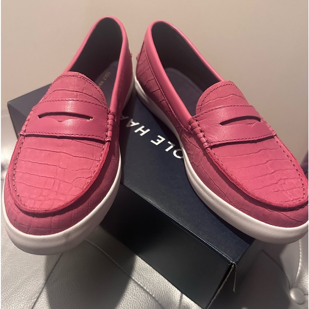 EUC Cole Haan Nantucket II Penny Loafer Pink Women size 11 B w/box